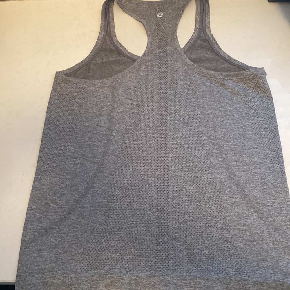 Lululemon Swiftly Racer Back Tech - Picture 2 of 4